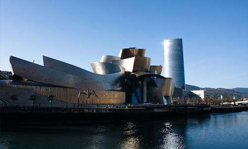 Guggenheim-Museum-Bilbao-in-Spain